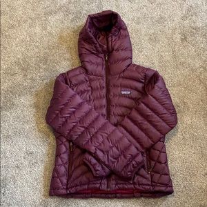 Women’s Patagonia down jacket